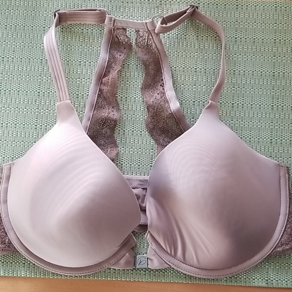 Parisa bra